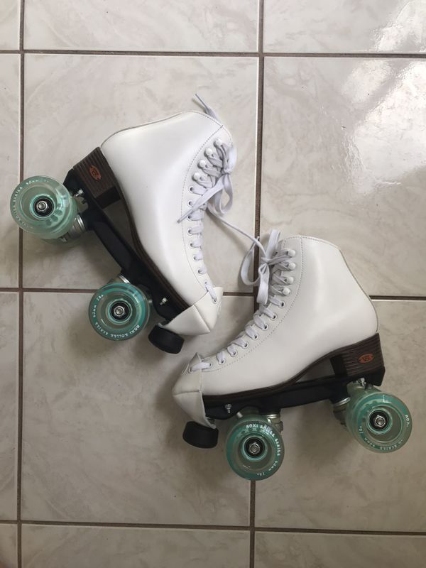 Riedell x Moxi Joyride Roller Skates size 5 for Sale in Long Beach, CA