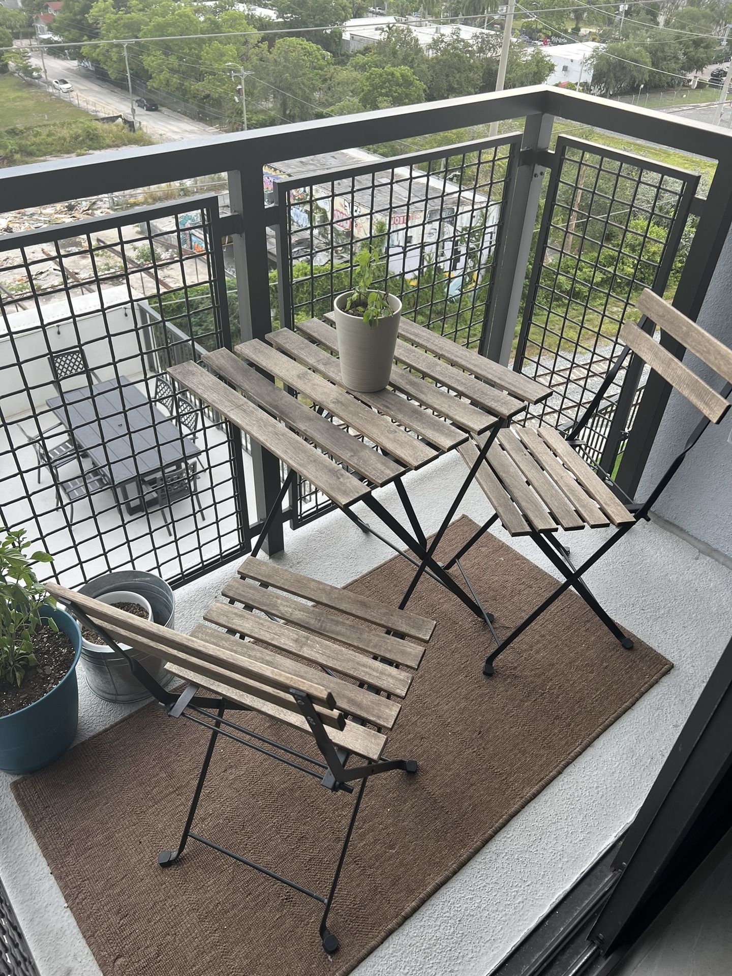 Outdoor Bistro Table And Chairs