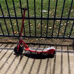 Razor scooter Red