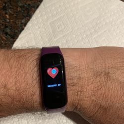 fitness tracker, working good, good battery 