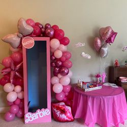 Life Size Barbie Box With All The Balloons!
