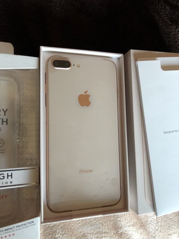 iPhone 8 plus 64gb gold. Verizon