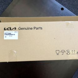 2012-2017 KIA RIO Left Front Windshield Pillar Vent Glass Driver Side LH