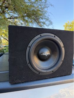 Skar Audio SVR-1X12D2 Subwoofer and RP-1200.1D Amplifier