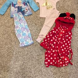 Toddler Pajamas And Robe 