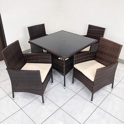 $250 (New in box) 5pcs wicker dining set indoor outdoor patio furniture 35x35” glass table w/ umbrella cutout, 4 chairs 