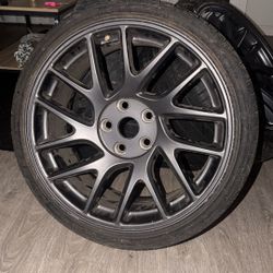 Tesla model 3 Wheels On Low Pros 