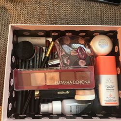 Makeup 