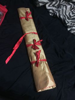 Hair extensions storage holder