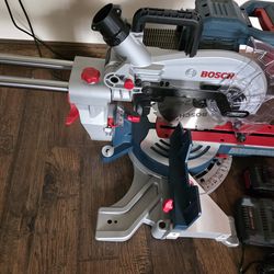 Bosch cordless 18v 10" miter saw w/8ah battery and charger