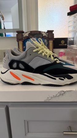 Adidas Yeezy 700 Wave Runner Size 11 no box $150 OBO