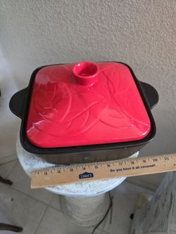2.5 liter COOKING PLEASURES CASSEROLE BAKING DISH