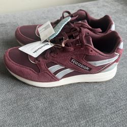 Unisex Reebok Sneakers