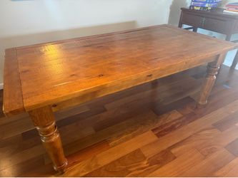 Pottery barn Sumner farmhouse table with extensions