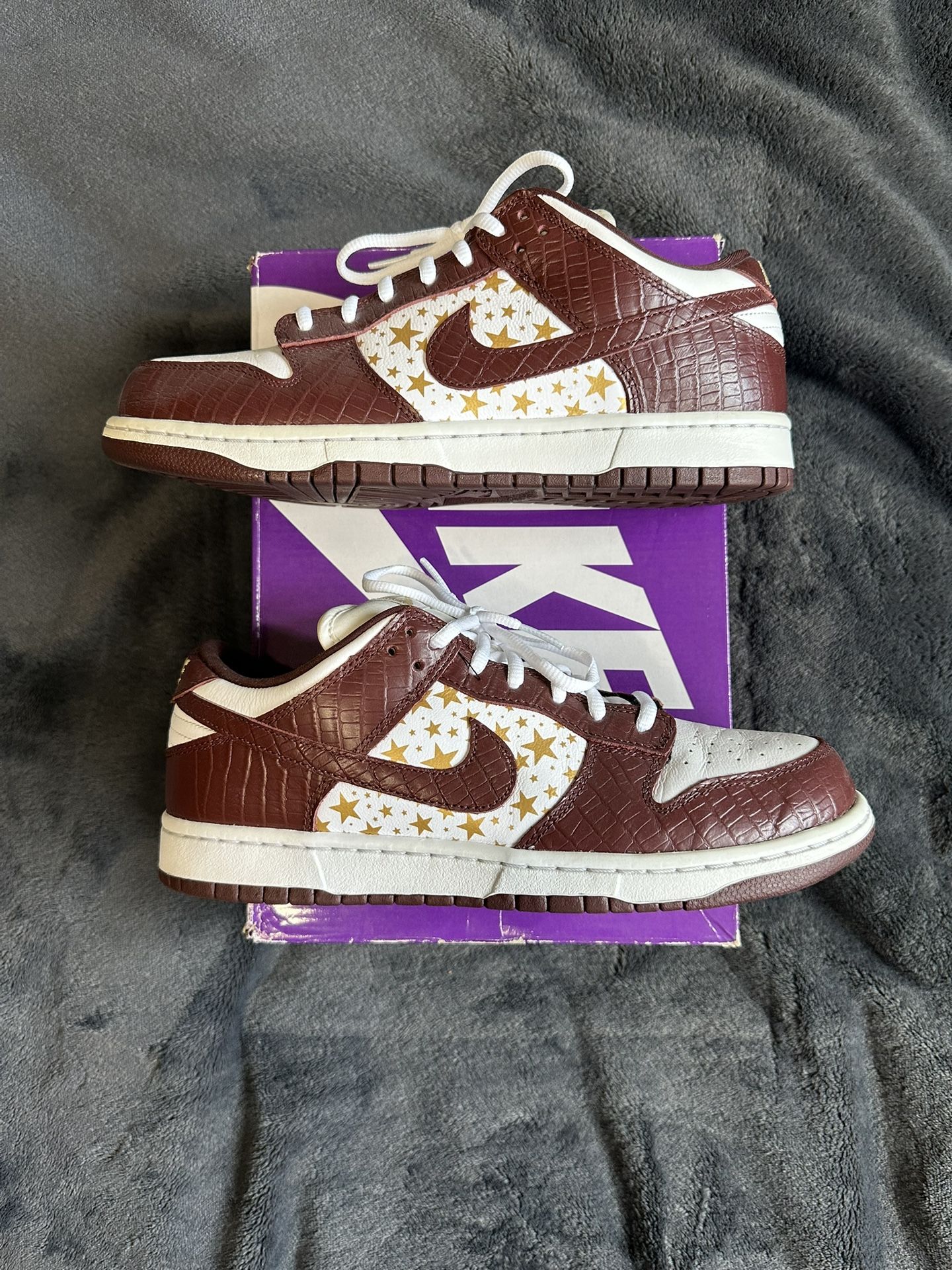 Nike SB Dunk Low Stars Supreme x Barkroot Brown Size 10