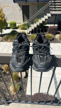 Balenciaga Track Runner