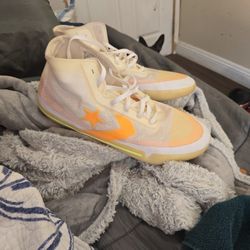 Used Once Size 17 Converse