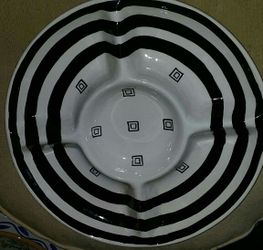 Platter Ceramic black and white
