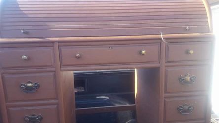 Storage top desk $85