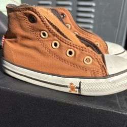 Converse Size 9c