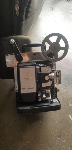 Vintage Bell & Howell Lumina 1.2 Autoload 8mm Movie Projector