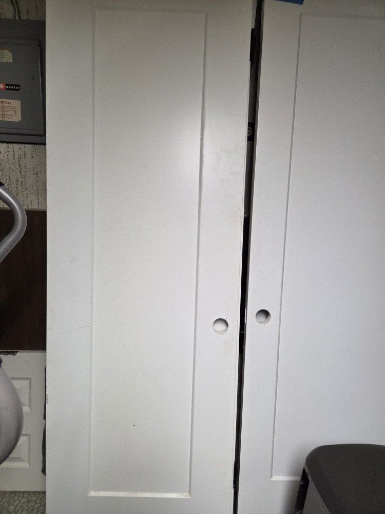 5 Single Panel Shaker Doors All Doors Included