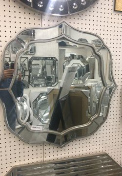 Brand new wall mirror. 30 x30