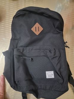 Vaschy Black Canvas Backpack
