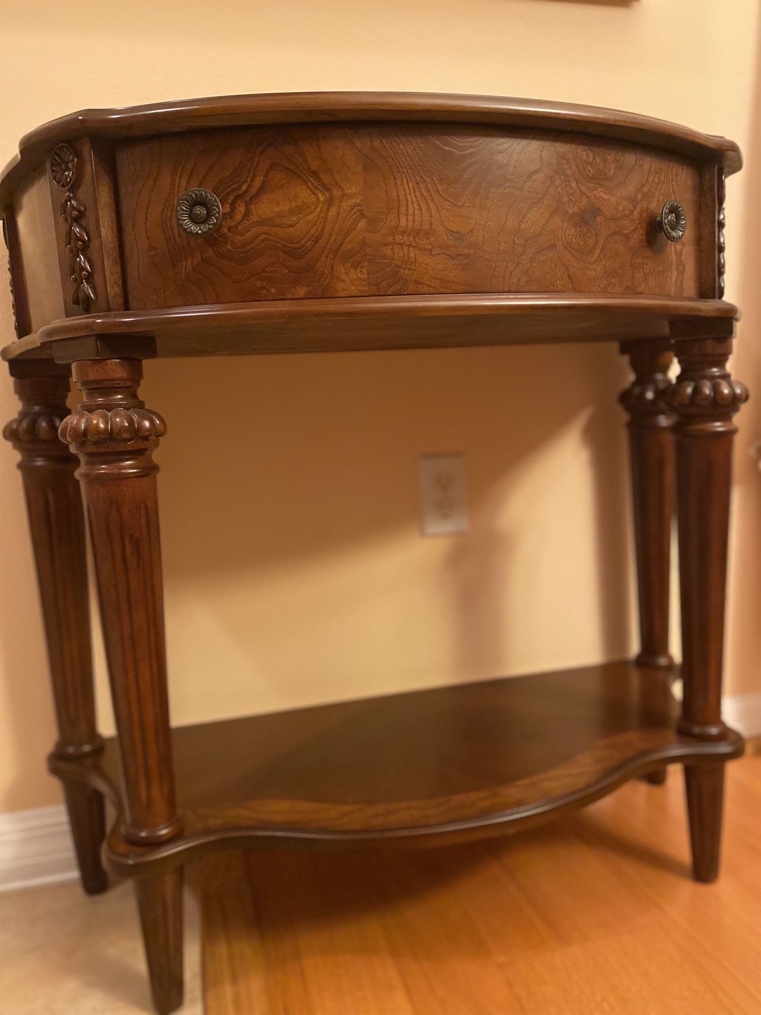 Butler Halifax Plantation Console Table Cherry Wood