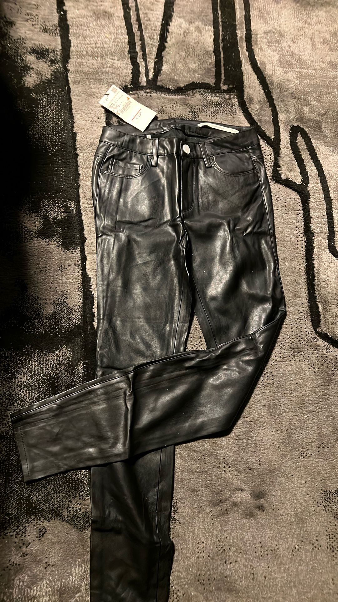 Pantalón Negro En Piel