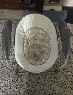Baby graco swing