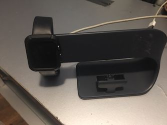 Apple Watch 1 with charger/stand