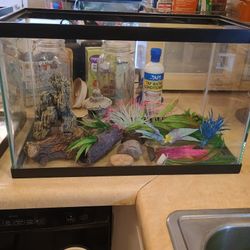 5 And 10 Gallon Fish Tank Kits