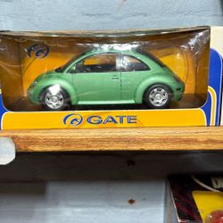 Vintage 1998 GATE 1:18th Scale VW Bug Beetle Coupe, '98, Green, #G01032, NIB
