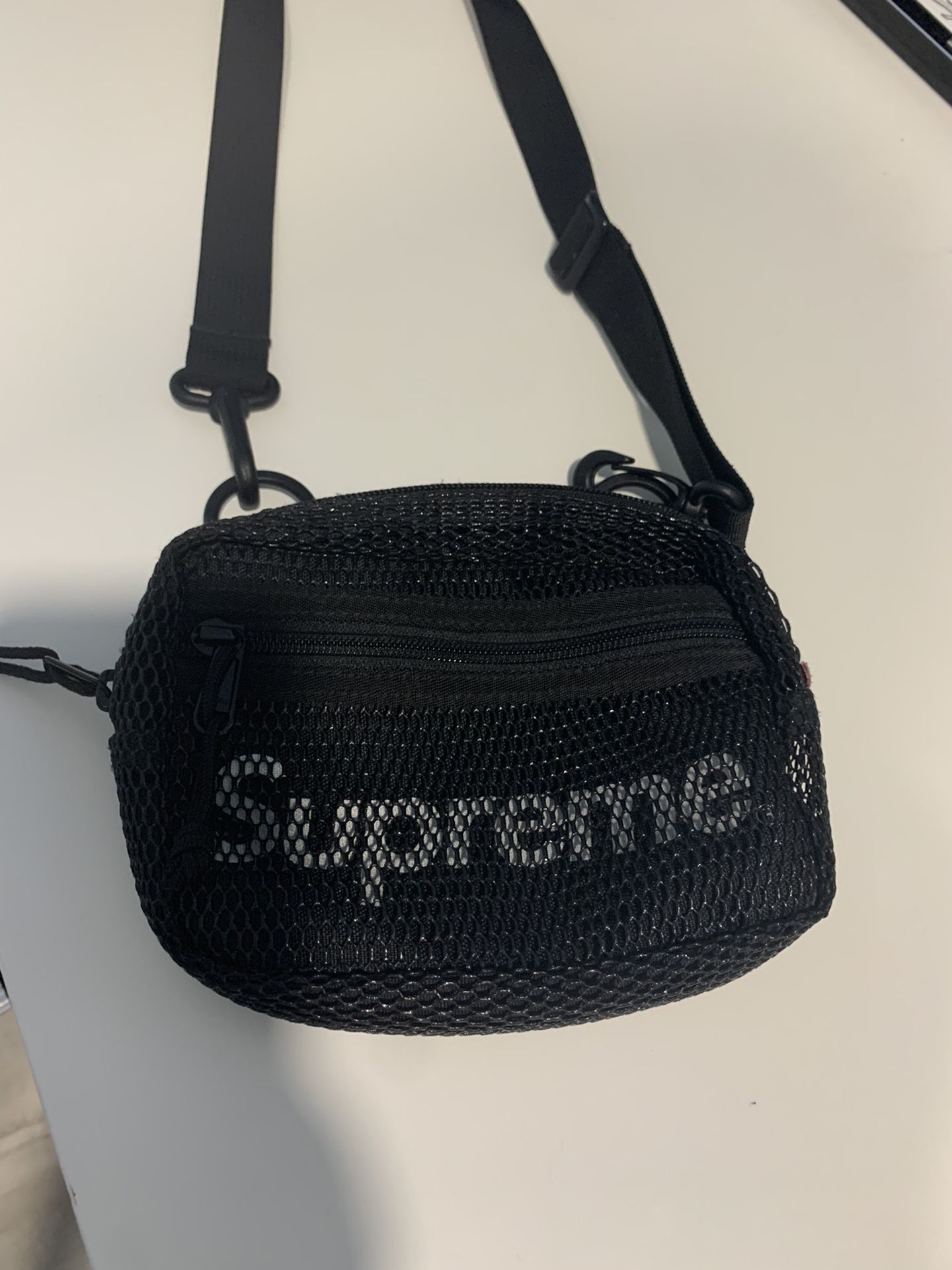 Supreme Small Shoulder Bag (SS20) Black