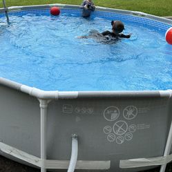 12ftx30 In Pool