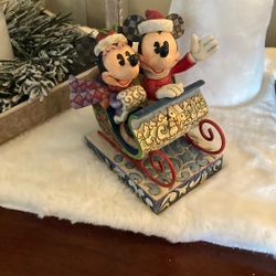 Jim Shore Mickey & Minnie Mouse Old Fashioned Sleigh Ride-Ahwatukee