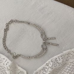 Pretty Bow Necklace 