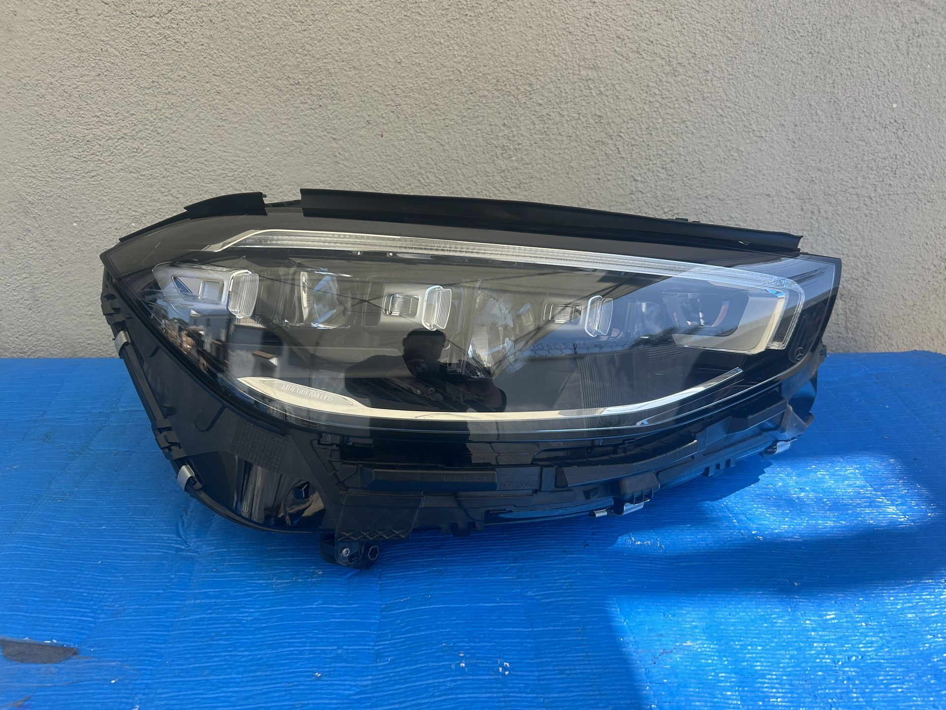 2021-2024 MERCEDES S580 S500 HEADLIGHT RIGHT LED OEM