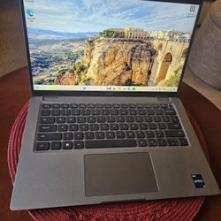 Dell Latitude 5420 i5 16gb Ram 512gb NVMe SSD Drive 14" Screen 11thGen MS Office 2024