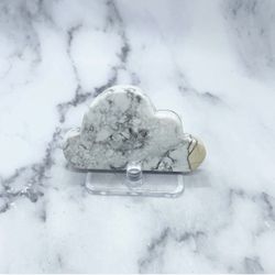 Howlite Cloud