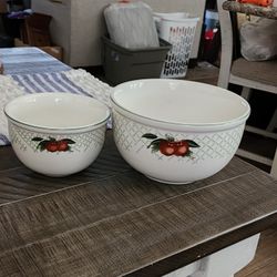 Cades Creek stoneware Matching Bowls