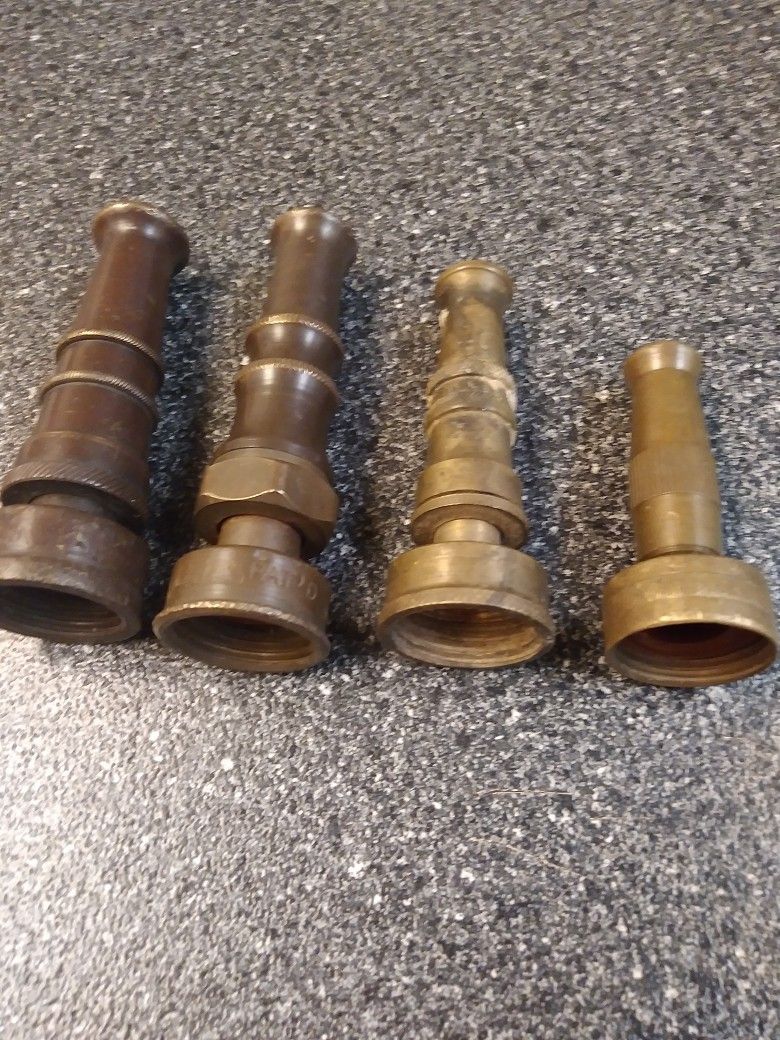 4 Solid Brass Hose Nozzles. 100. Or. Obo