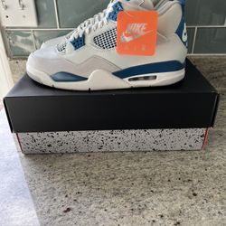 Military blue Size 12 Jordan 4