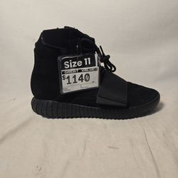 Yeezy Boost 750 (Black)