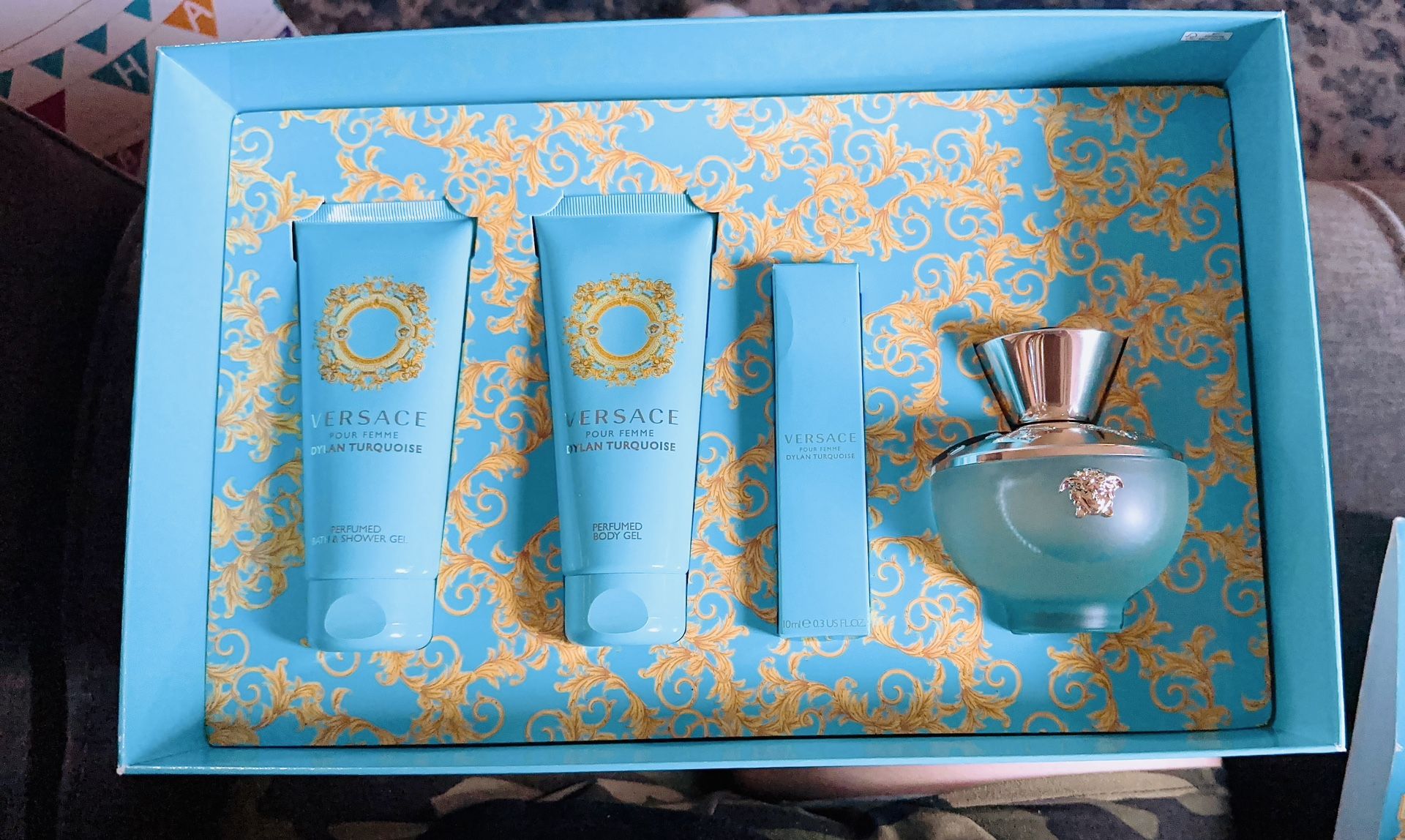 Perfume ‘ Versace