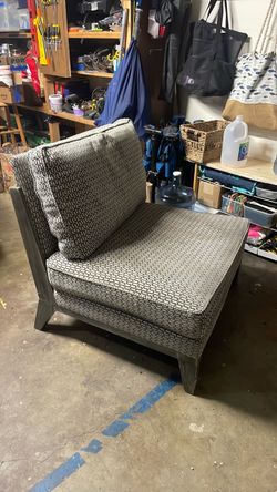 Free chair