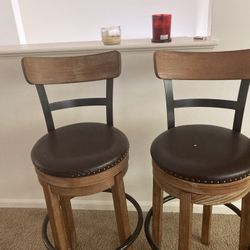 2 Wooden Bar Stools