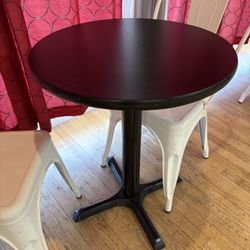 Round black Granite Finish Cocktail Table