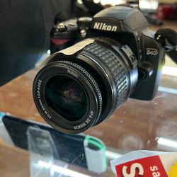 D40 Nikon Digital Camera